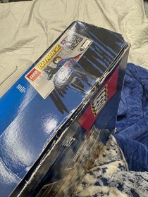 LEGO 10937 DC Comics Super Heroes: Batman: Arkham Asylum Breakout &mdash; NIB