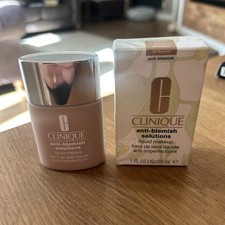 Clinique Acne Solutions Liquid Makeup CN 70 Vanilla CN70 Foundation Anti Blemish