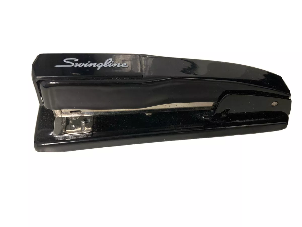 Swingline Commercial Desk Stapler, 20-Sheet Capacity, Black (S7044401)