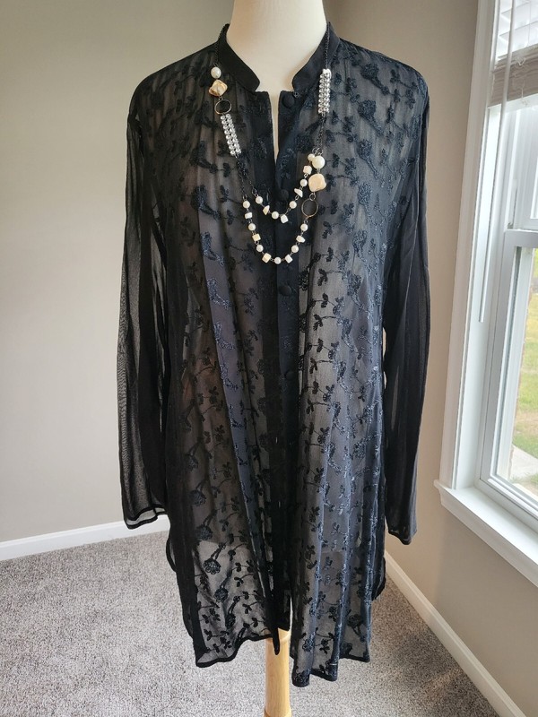 Carol Little Long, Long Sleeve Black Sheer Textured Button Front Tunic – Size 14