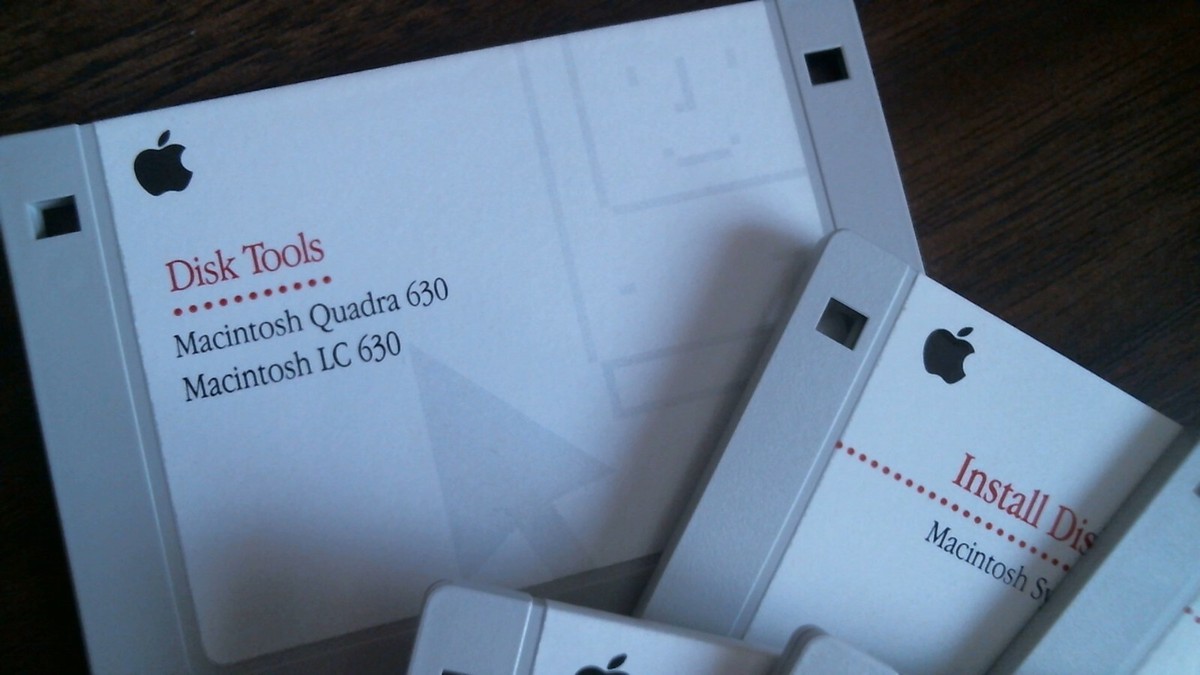 Apple Macintosh System 7.5 Installation + tools Quadra - floppy