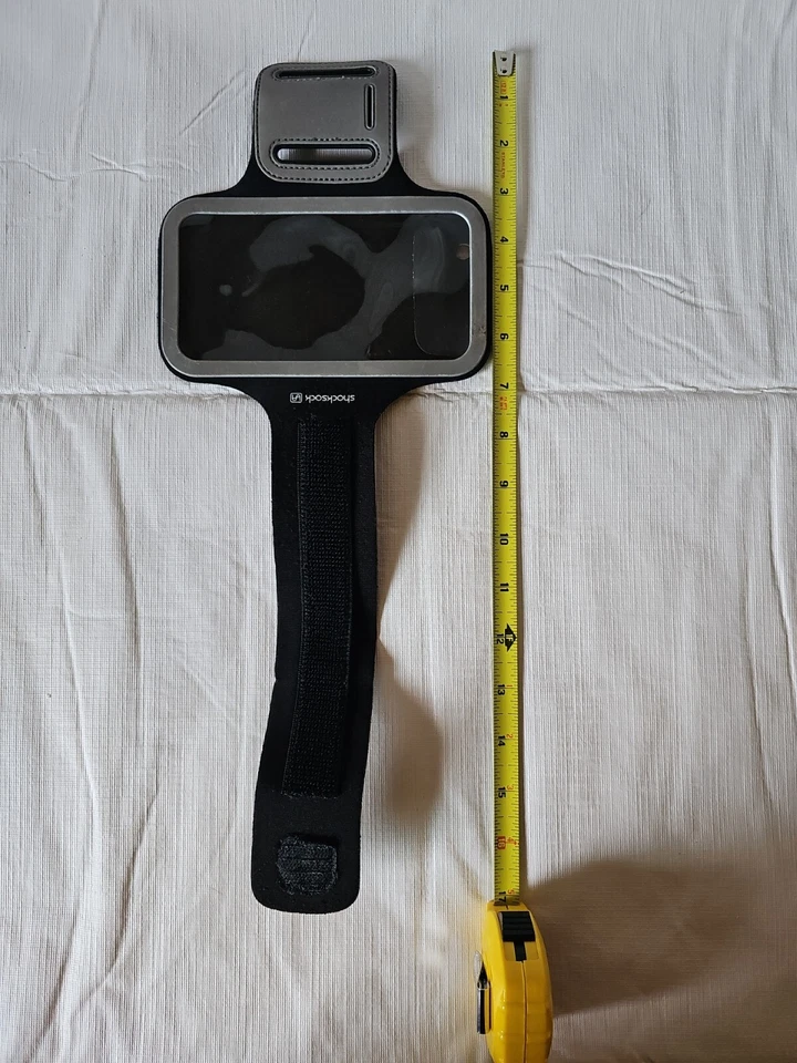 Brazalete deportivo negro universal bolsa vertical MYBAT (261) Foto 3 de 3