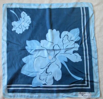 Foulard Carré En Soie 100% Vintage - 80 Cm X 80 Cm - Couleur Rouge - En Très Bon état Général