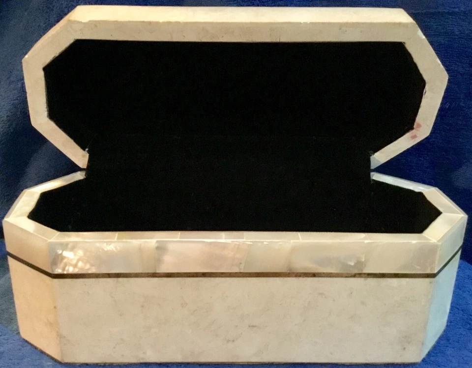 Renoir Spectacular Ornate Marble, Mother-of-Pearl Stone Jewelry Box Vintage - Image 2 of 4