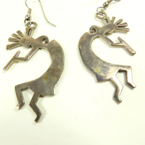 HANDCRAFTED SOUTHWESTERN STERLING SILVER KOKOPELLI DANGLE EARRINGS - Picture 6 of 6