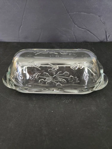 Vintage Anchor Hocking Savannah Glass Covered Butter Dish