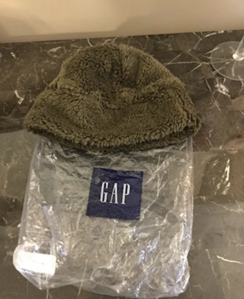 Gap Boys Fur Beanie Brown Faux Plush Winter Snow Hat Size S / M NWT - Image 2 of 4