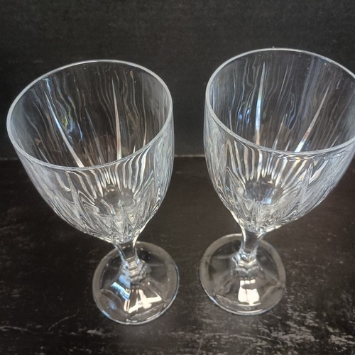 Godinger Shannon Ingrid Crystal Water Goblet Stem Wine Glass 10 Oz Set Of 2 - Picture 3 of 6