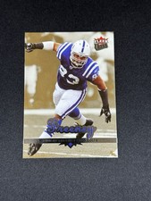 2006 Fleer Ultra - Dwight Freeney #87 Gold Medallion