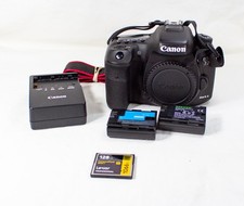 Canon EOS 7D Mark II Digital Camera Body SC:1...