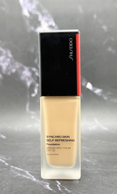 Shiseido Synchro Skin Self-Refreshing Foundation 320 Pine  SPF 30 -1 oz/30Ml-