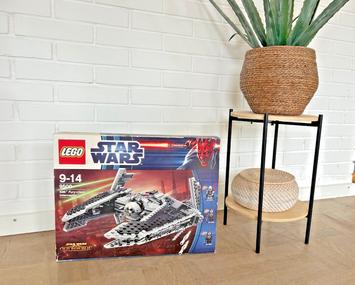 LEGO Star Wars: Sith Fury-Class Interceptor (9500) for sale online