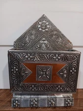 Vintage Ornate Hammered Metal Copper Mail Letter Holder With 4 Key Hooks