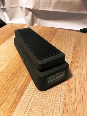 ROCKTRON CLASSIC WAH PEDAL.  NEUWERTIG!    mit kostenlosem UK-Versand.