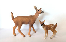 Vintage Retired Schleich White-Tailed Deer Family 2013: Doe 14710  Fawn 14711