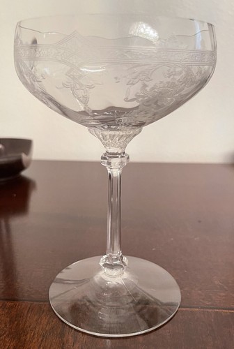 Rare VINTAGE HEISEY #447 Clear Empress Etch STEM #3380 Tall Champagne 6 3/4” - Picture 2 of 10