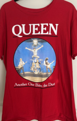 Queen Another One Bites The Dust Official Merch T Shirt Red Size XL