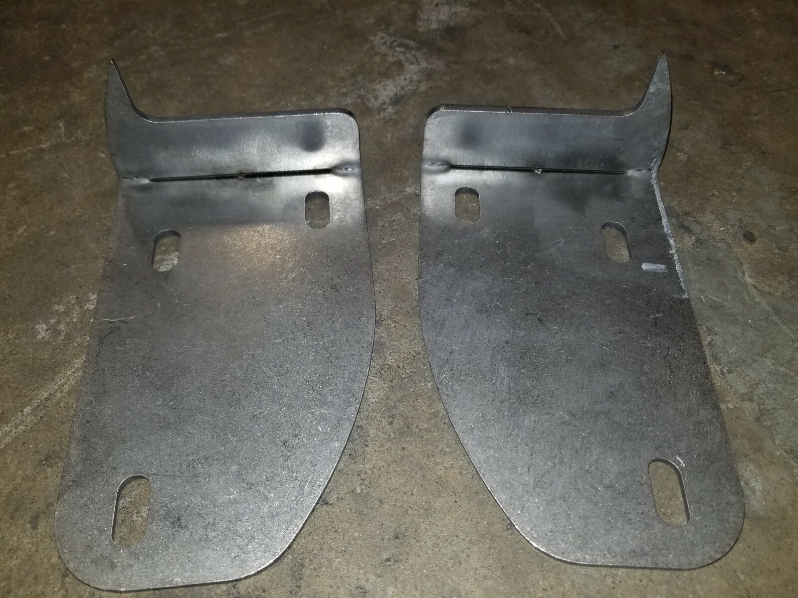 Crown Vic swap lower control arm mounts, Ford F100, Vic Swap 03+ sold