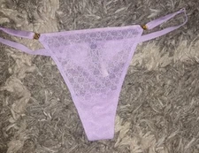 Vs logo hardware Adjustable String thong Panty BRAND NEW MEDIUM Lt Purple Logo 