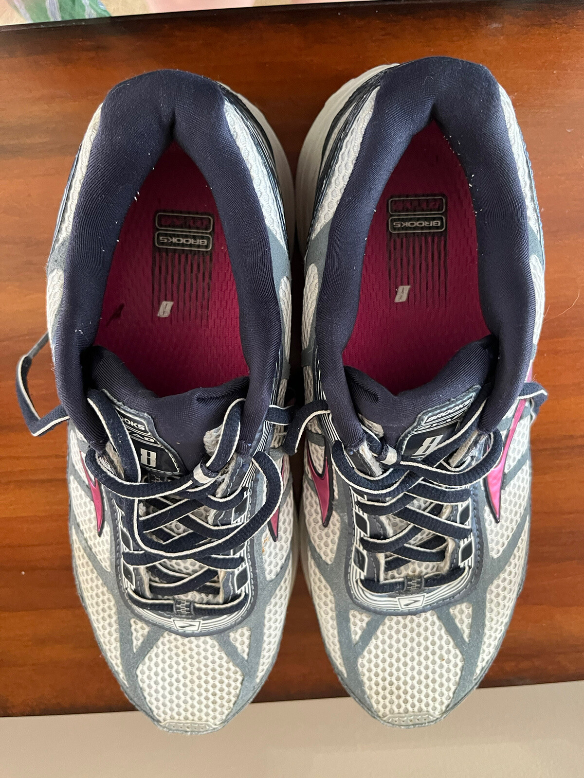 brooks dyad 8 womens