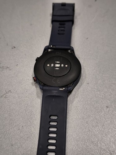 Used Smartwatch - Working, Scratches, No Accessories - 第 5/6 張圖片