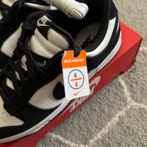 DS NUEVO Nike Dunk Low Retro SE Gamuza Panda Negro Blanco FQ8249-100 Para hombres Talla 9 - Imagen 8 de 10