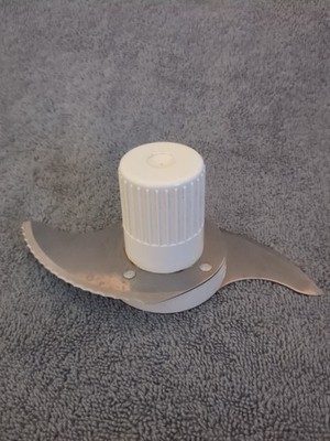Hamilton Beach Food Processor Model 702 Chopping Blade USED