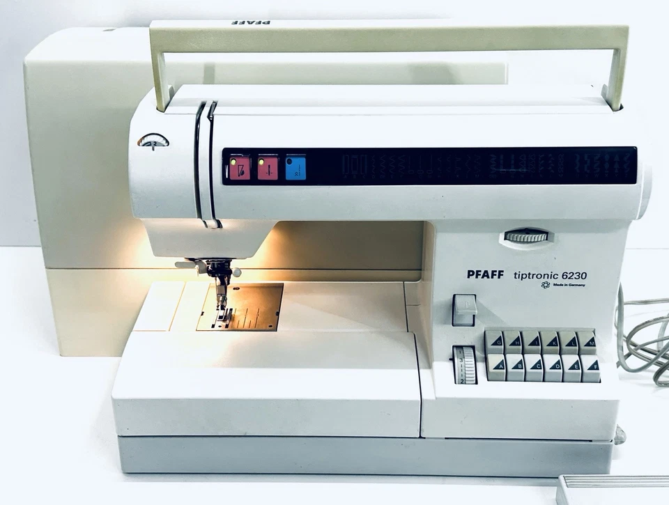 Pfaff Tiptronic 6230 mit  IDT-system Nähmaschine funktioniert  aber als Defekt! - Image 3 of 4