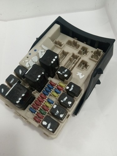 284B7CL000 2003 - 2008 INFINITI FX35 FX45 IPDM FUSE RELAY MODULE UNDER HOOD - Picture 7 of 15