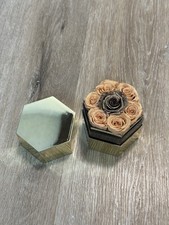 The Million Dollar Roses - Mirror Gold Hexagon Box  Peach  Gold Roses