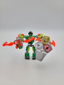 Lego Nexo Knights Battle suit Axl & Battle Suit Aaron 70364 - 70365 Lot of 2