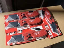 Milwaukee Fastback 6-in-1 Utility Knife w/ Screwdriver – 4 Pack – New Sealed