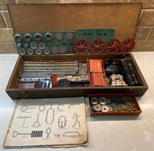 GILBERT TOYS ERECTOR SET 184 PCS. FSNRS. WOOD BOX 1926-1927 7 STEAM SHOVEL SET