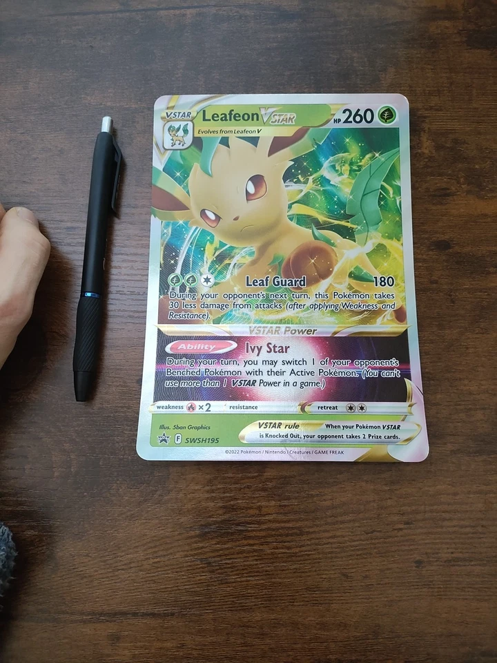 Leafeon VSTAR - SWSH195 - Jumbo Oversized Cards Pokémon Trading Card (NM-) - Image 4 of 4