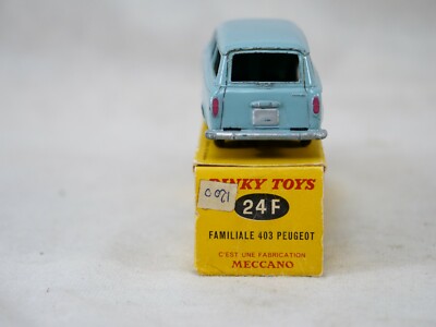 Dinky toys - 403 Peugeot Familiale - Collection
