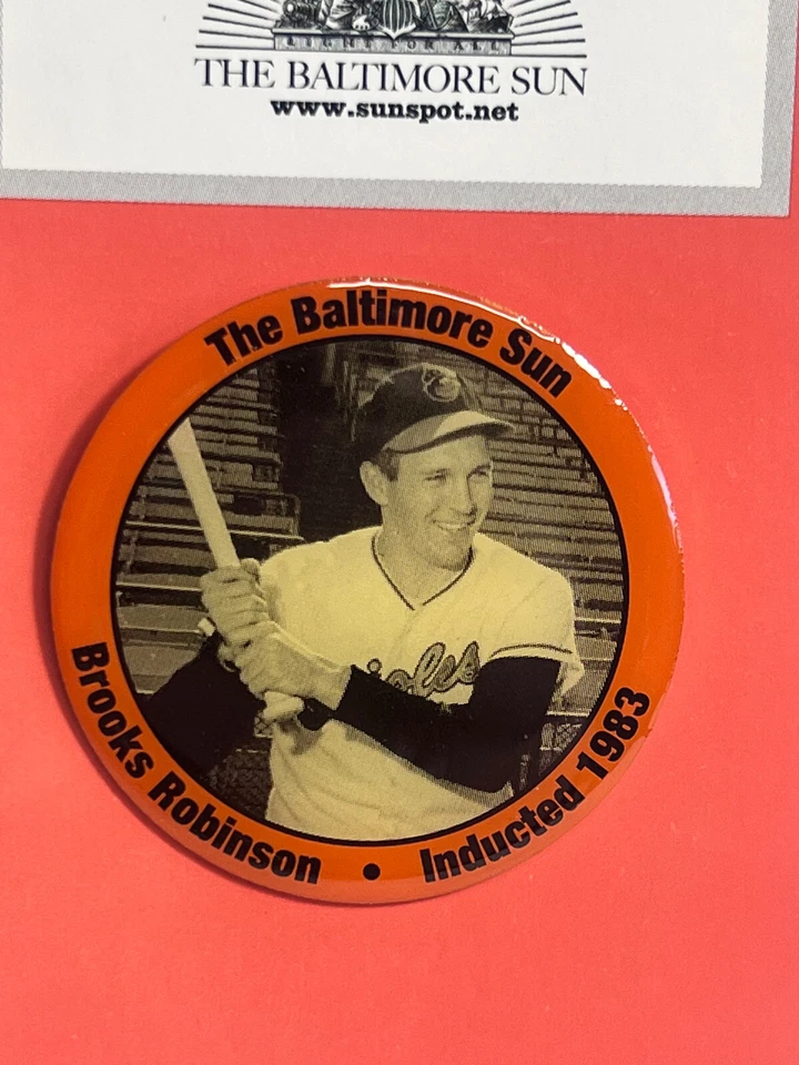 Prendedores de la serie de recuerdo de béisbol Baltimore Sun 1998 Brooks/Frank Robinson & Weaver Foto 3 de 4