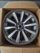 Genuine Land Rover Range Rover Velar (L560) 20" Alloy Wheel x 1 - LR091540