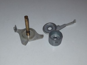 Bauteile/Unterbau (für Tonarm) aus Philips AG2117 Plattenspieler