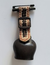 c.1930 Miniature Swiss Cow Bell Brooch Watch Hand Painted Edelweiss Dial O986