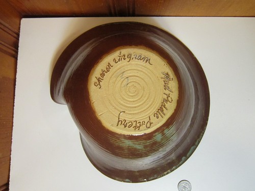 Mud Puddle Studio TN Art Pottery 11 1/2" Centerpiece Bowl Signed Sharon Ingram - Picture 8 of 11