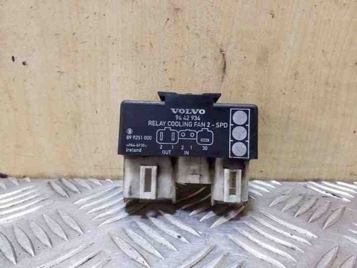 VOLVO S70 LS Lüfterrelais 9442934 2.5 Diesel 103kw 1998 26122258