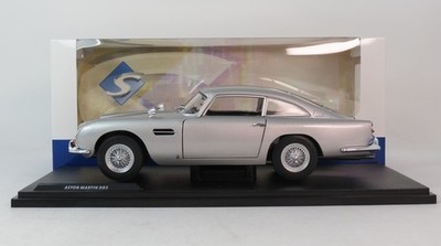 Solido Aston Martin DB5 Silver 1964 1/18 S1807101