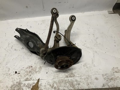 16-23 Mercedes W205 C-Class C450 Rear Left Spindle Knuckle w/ Hub & Arm Q