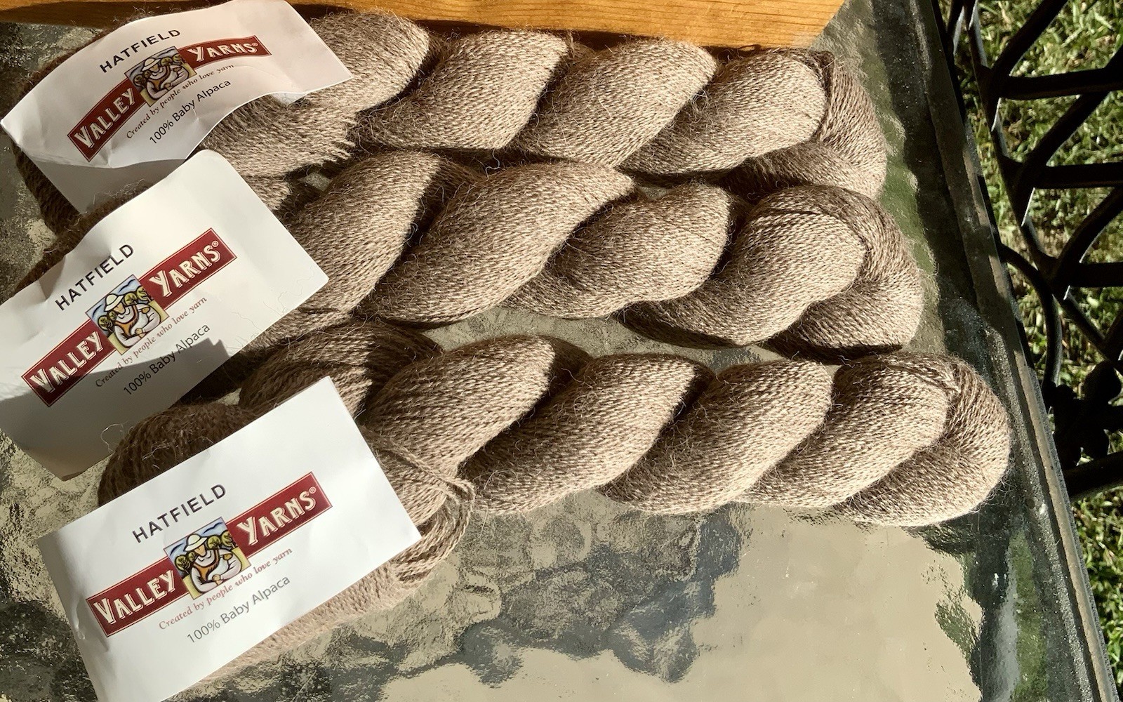Valley Yarns HATFIELD 3 Hanks 100% Baby Alpaca Yarn Color BARK  LIGHT BROWN