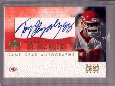 Tony Gonzalez Catches Everything but the Hobby's Attention 3