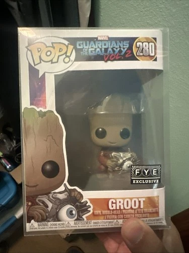 Funko Pop! Vinyl: Marvel - Groot #280 (w/Cyber Eye) - FYE Exclusive