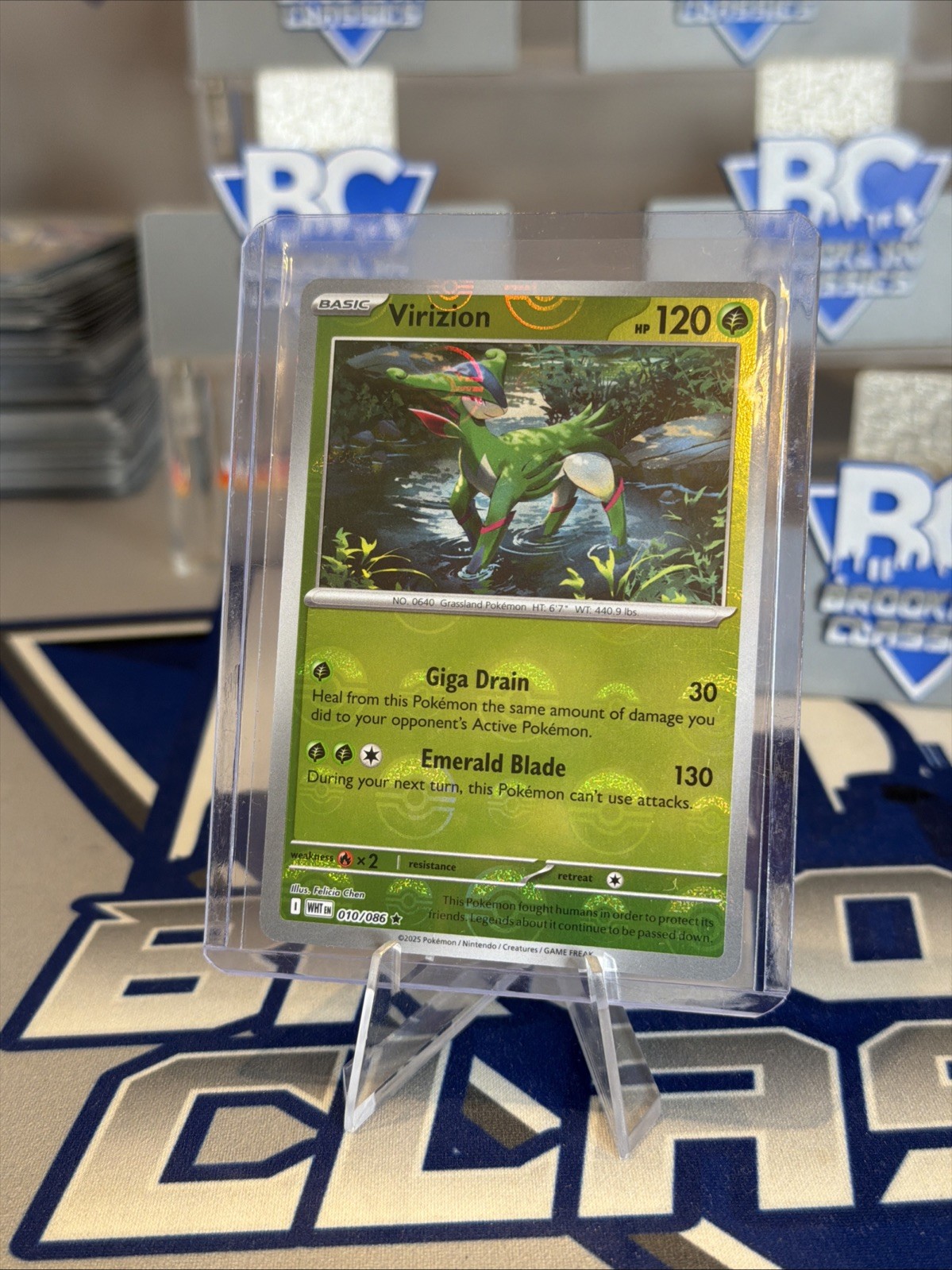 Virizion (Poke Ball Pattern) Rare SV: White Flare 010/086 NM