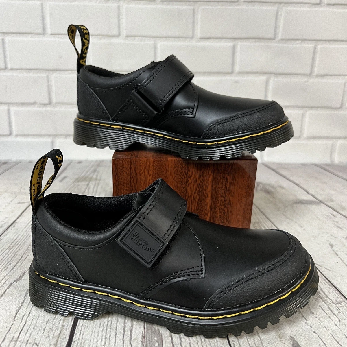 Dr hotsell martens ethan