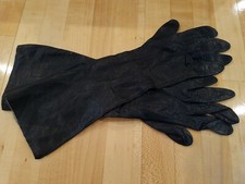 Vintage Women's--Kid leather gloves-MADE IN FRANCE- quality-sz 6-1/2--SHIPS ASAP