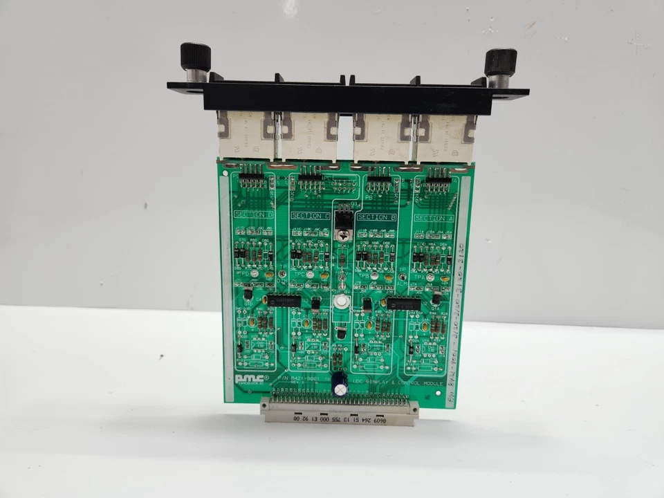 PMC 8421-9001 UDC DISPLAY & CONTROL MODULE 8421-9001-3120-3120-3120-3120 REV 3 - Image 2 of 4